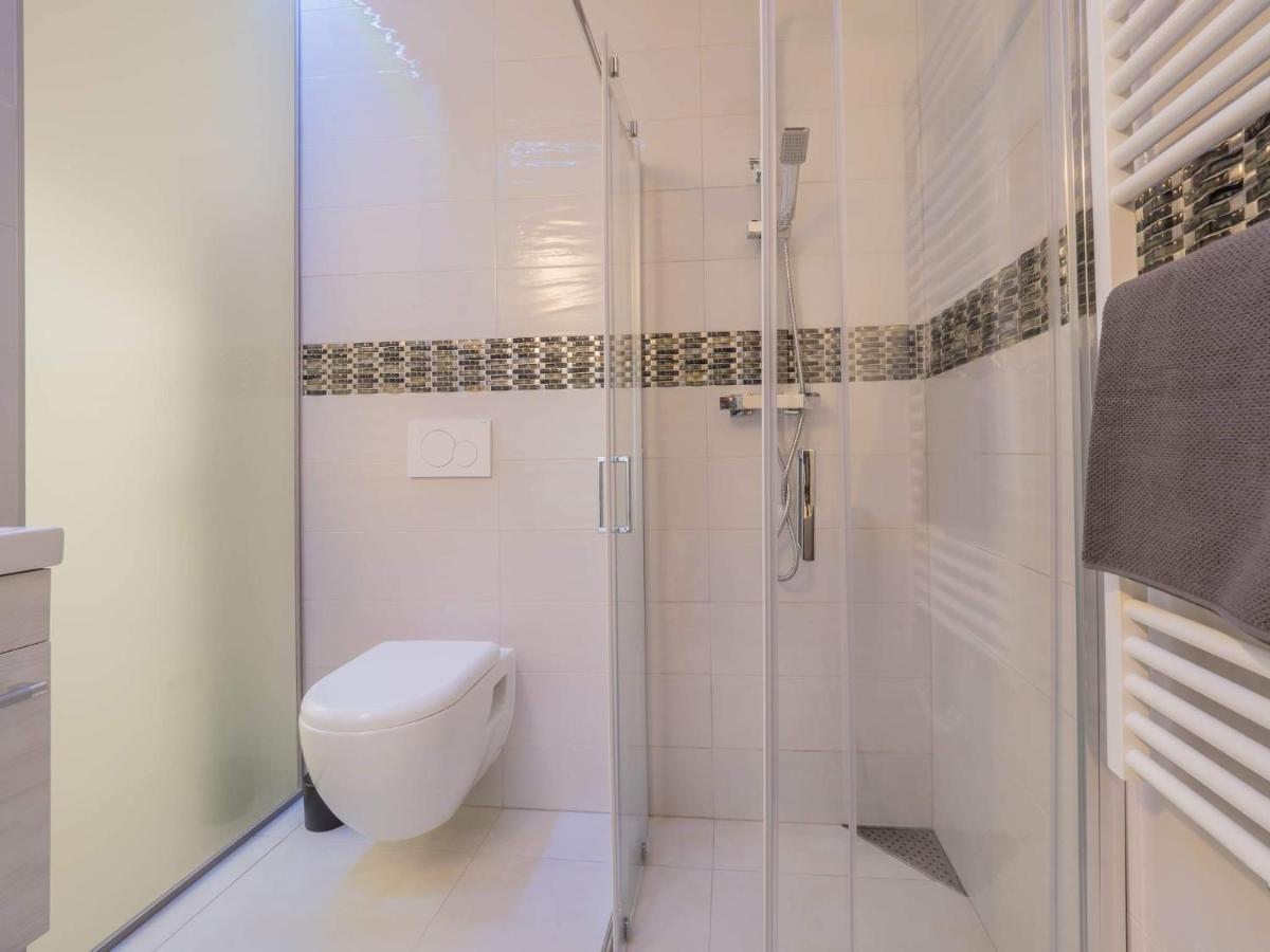 Executive Single Room With En-Suite In Guest House City Centre Luxemburgo Exterior foto